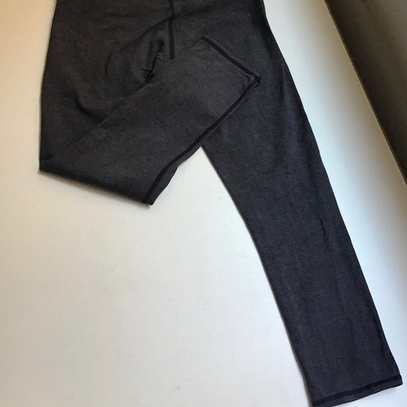 🧘🏻‍♀️SOLD🧘🏻‍♀️Lululemon Wunder Under Crop - Picture 10 of 10